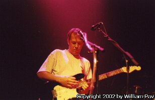 2000-12-09_chuck_002