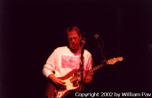 2001-11-23_011 