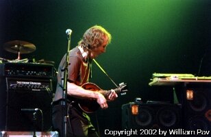 2001-11-23_003