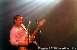 2001-11-23_010
