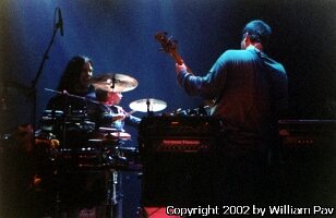2001-11-23_013