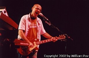 2001-11-24_008