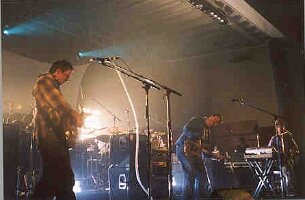 moe2002-11-08-p2