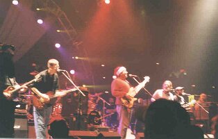 moe2002-12-21-p4