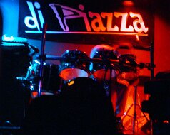 2003-01-16 - DiPiazza`s - Long_Beach, CA