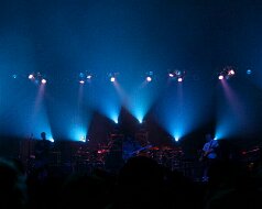2003-12-30 - Electric_Factory - Philadelphia, PA
