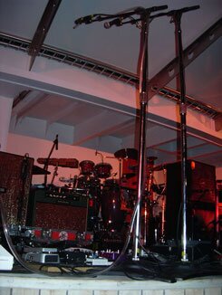 43-chuck-mics-3-10-04 