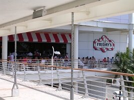 tn_Img0300