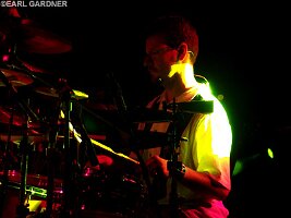 moe072504-07