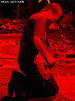 moe072504-14