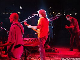 moe072504-19