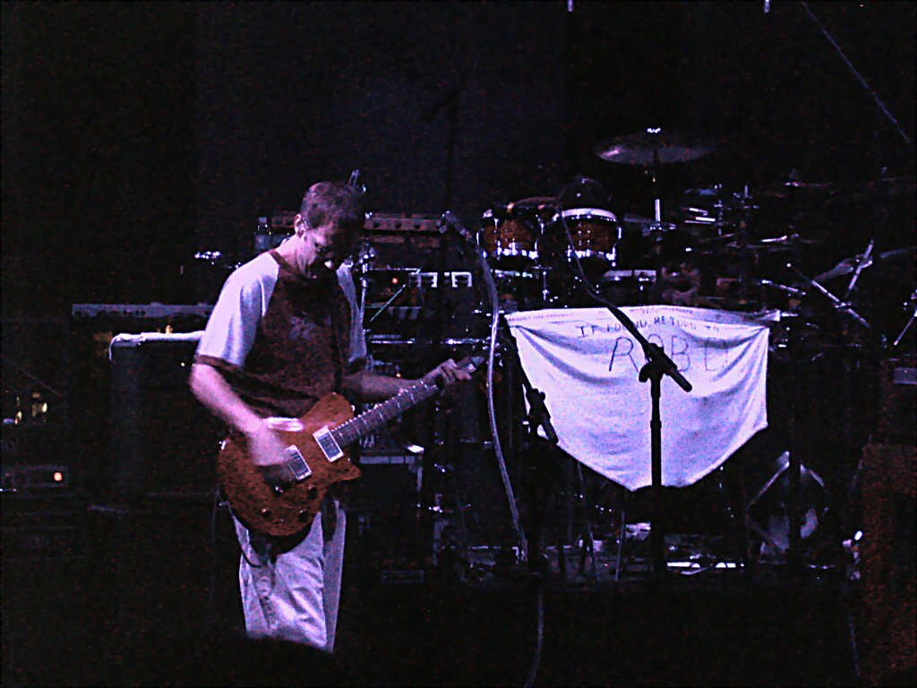 moe9-4-04nite (011)_DCE(1) 