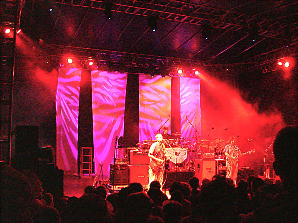 moe9-4-04nite (014)_DCE(1) 