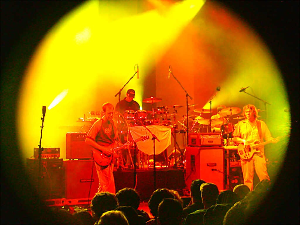 moe9-4-04nite (025)_DCE(1) 