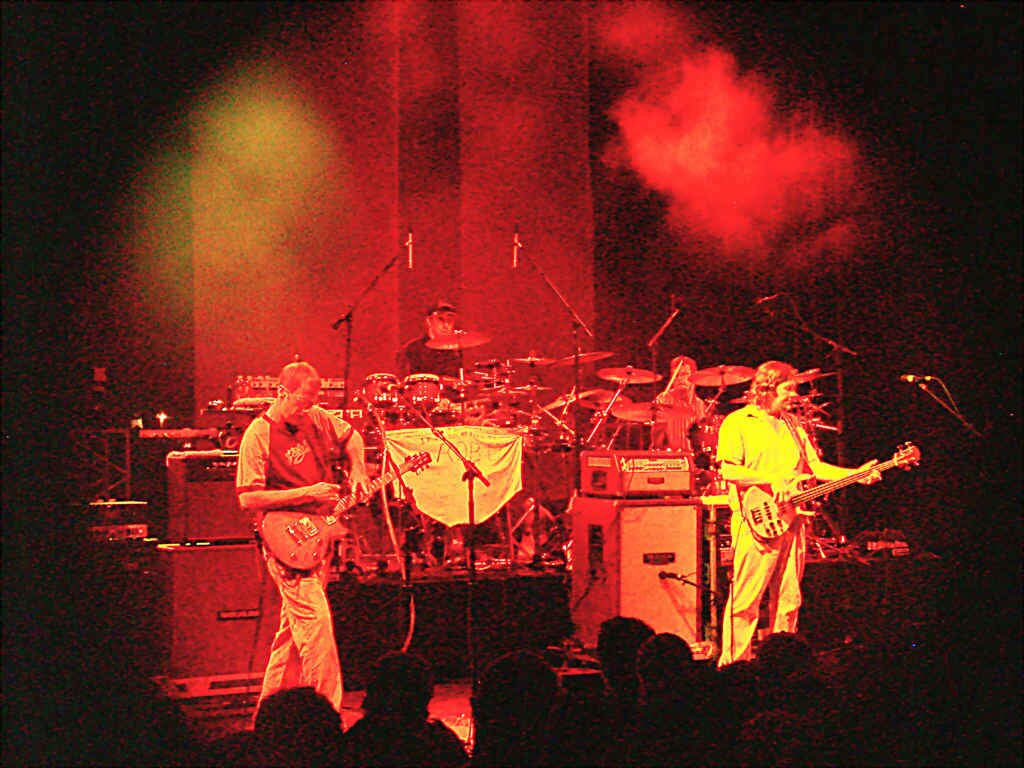moe9-4-04nite (027)_DCE(1) 