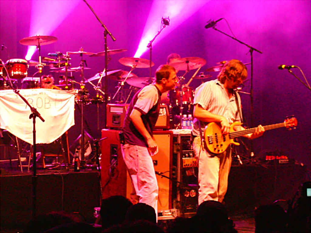moe9-4-04nite (042)_DCE(1) 