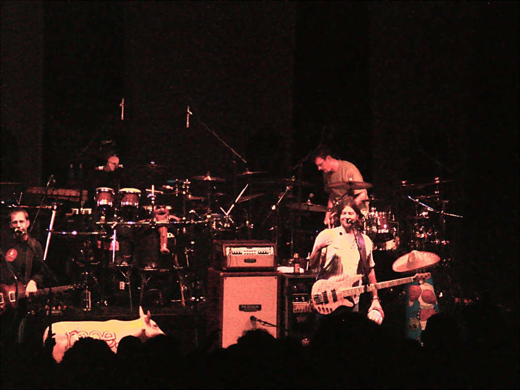 9-5-04moe (003)_DCE 