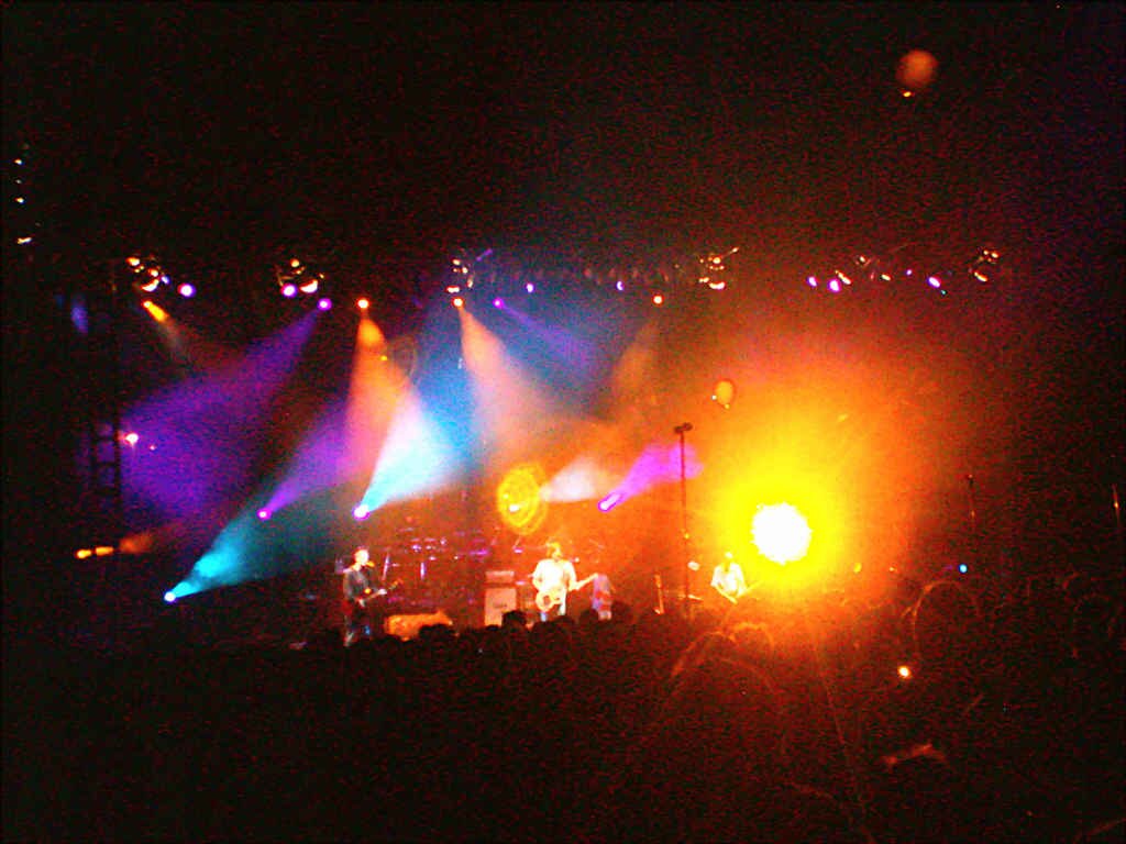9-5-04moe (021)_DCE 