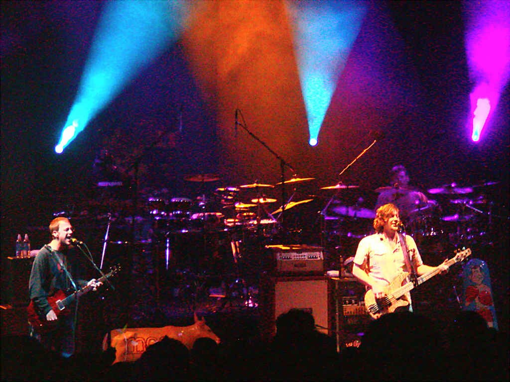 9-5-04moe (023)_DCE 