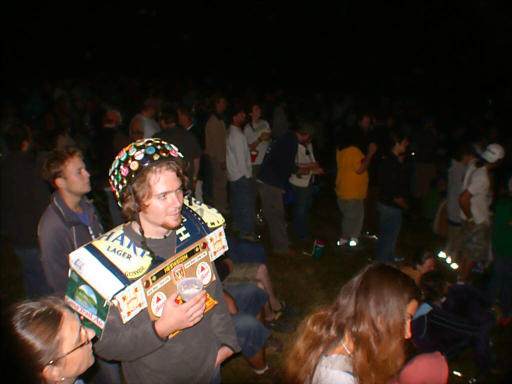 9-5-04moe (032)_DCE 