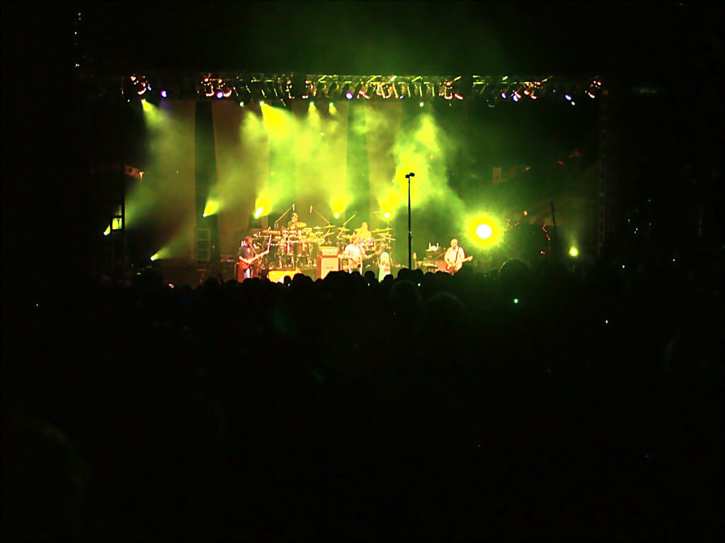 9-5-04moe (037)_DCE 