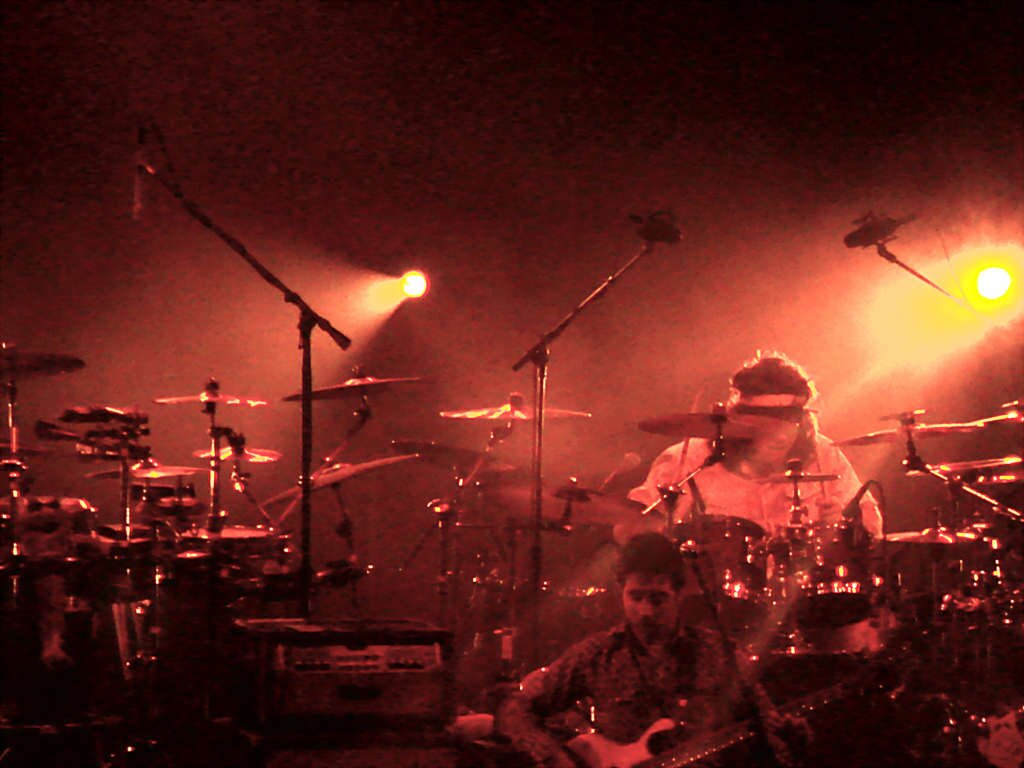 9-5-04moe (070)_DCE 