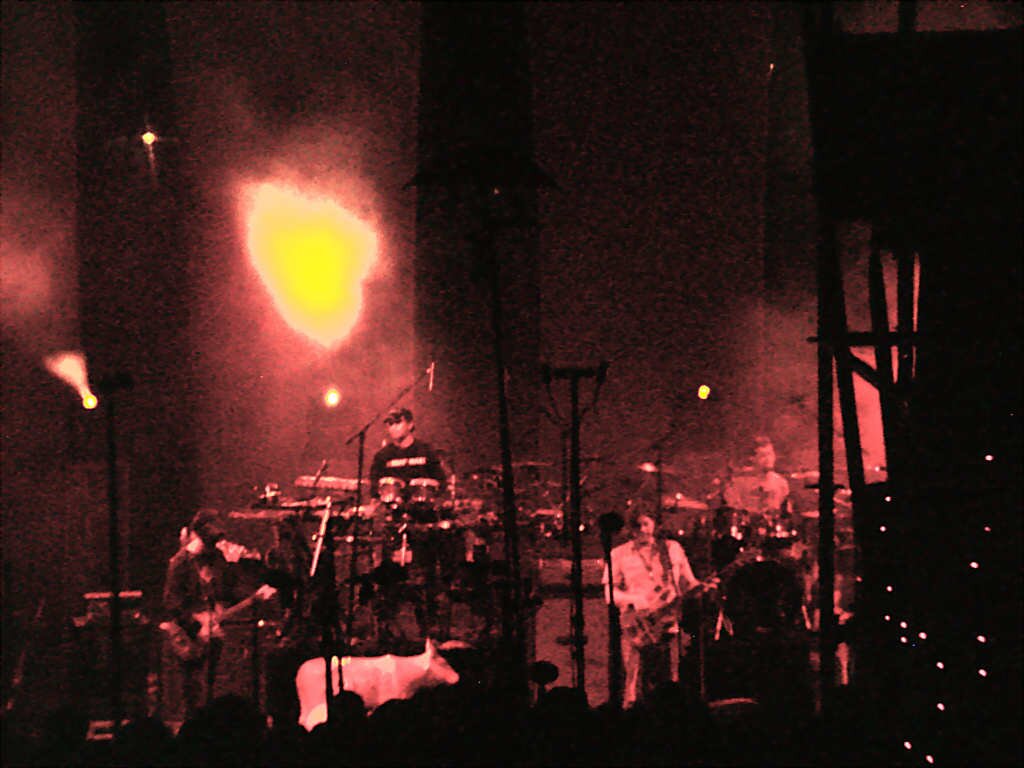 9-5-04moe (076)_DCE 