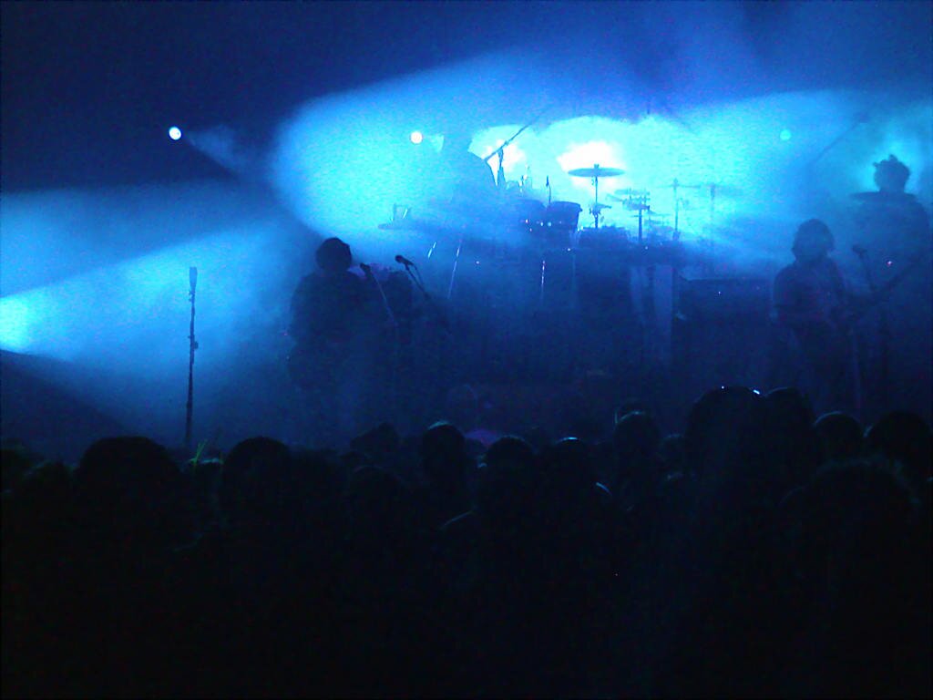9-5-04moe (102)_DCE 