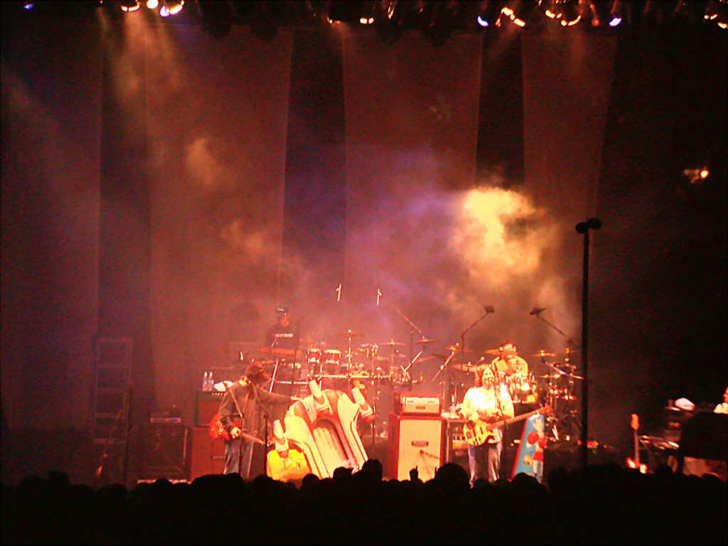 9-5-04moe (106)_DCE 