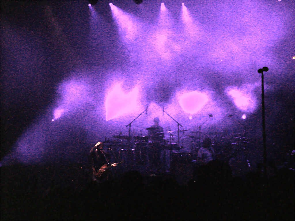 9-5-04moe (133)_DCE 
