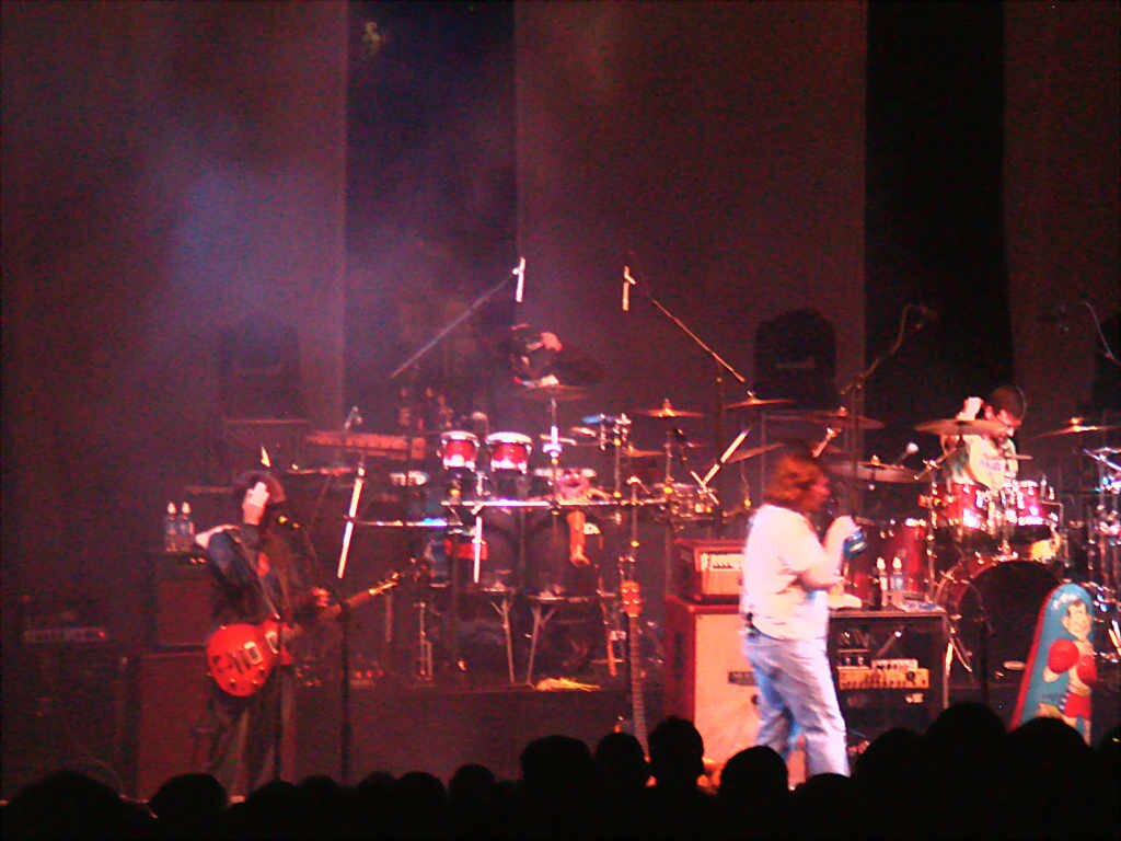 9-5-04moe (141)_DCE 
