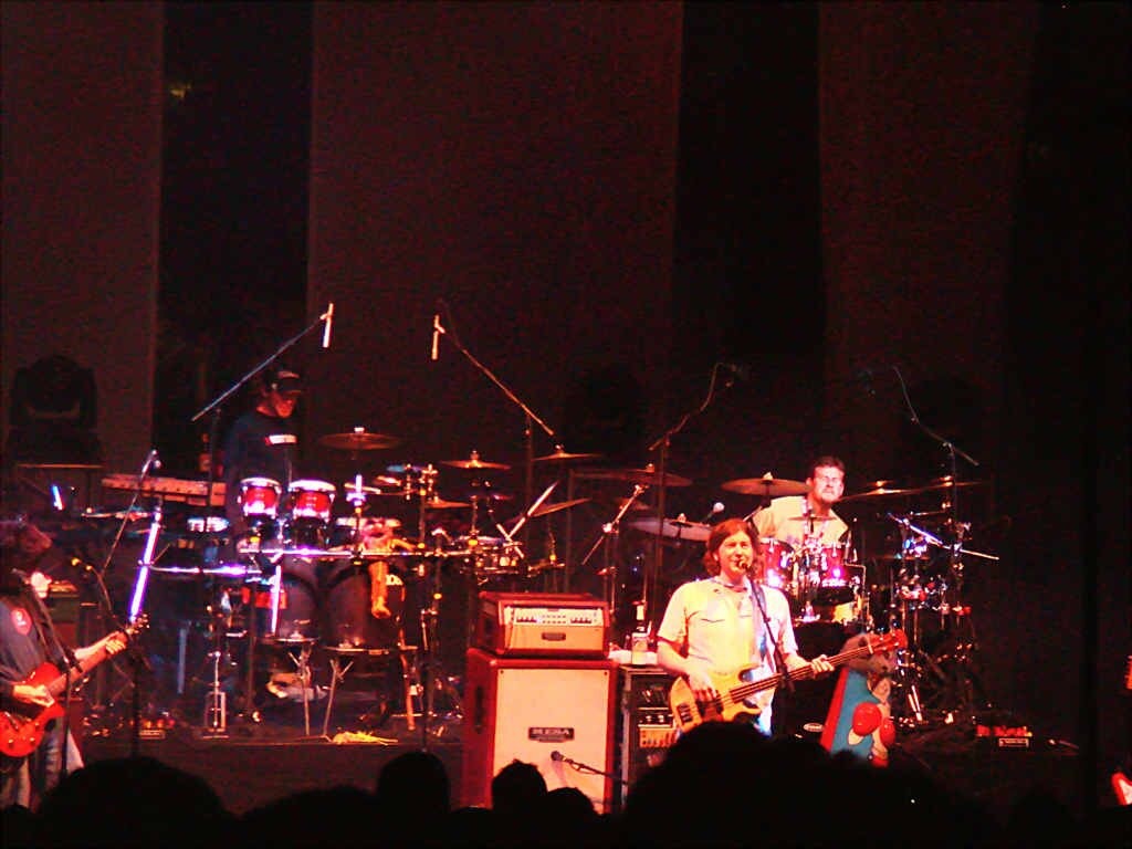 9-5-04moe (142)_DCE 