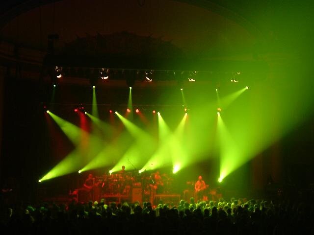 moe.2004-10-29pic0025 