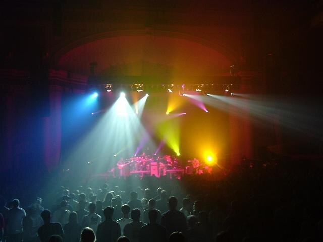 moe.2004-10-29pic0032 