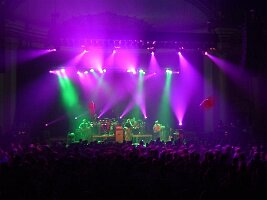moe.2004-10-29pic0001
