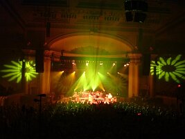 moe.2004-10-29pic0012