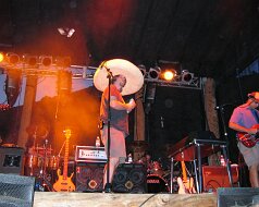 2004-08-14 - Mishawaka_Amphitheatre - Bellvue, CO