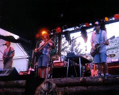 2004-08-15 - Mishawaka_Amphitheatre-3 - Fort_Collins, CO