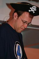 40-chuck-pirate-3-10-04