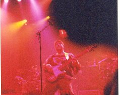 2001-09-19 - Newport_Music_Hall - Columbus, OH