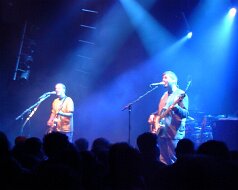 2001-11-08 - New_Daisy_Theatre - Memphis, TN