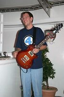 16-chuck-grin-3-10-04