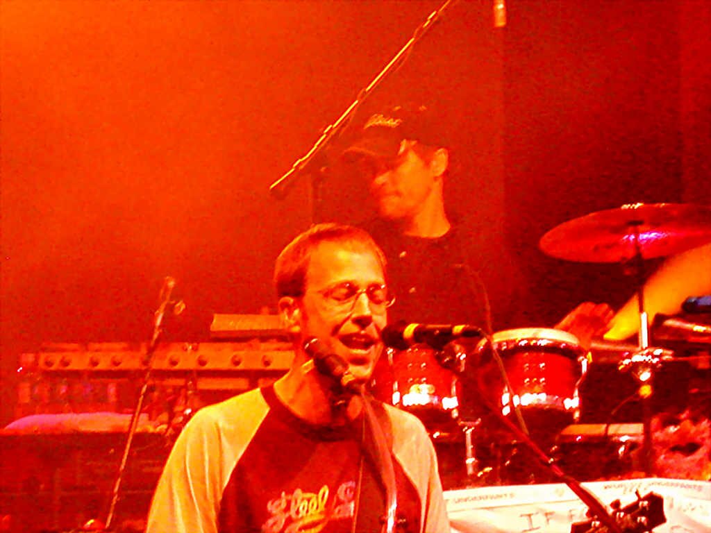 moe9-4-04nite (006)_DCE(1) 
