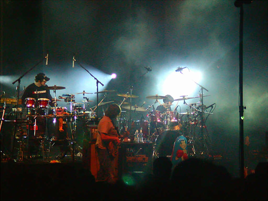9-5-04moe (117)_DCE 