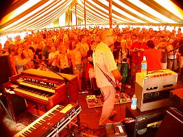 alta9-5-04tent (17)_DCE